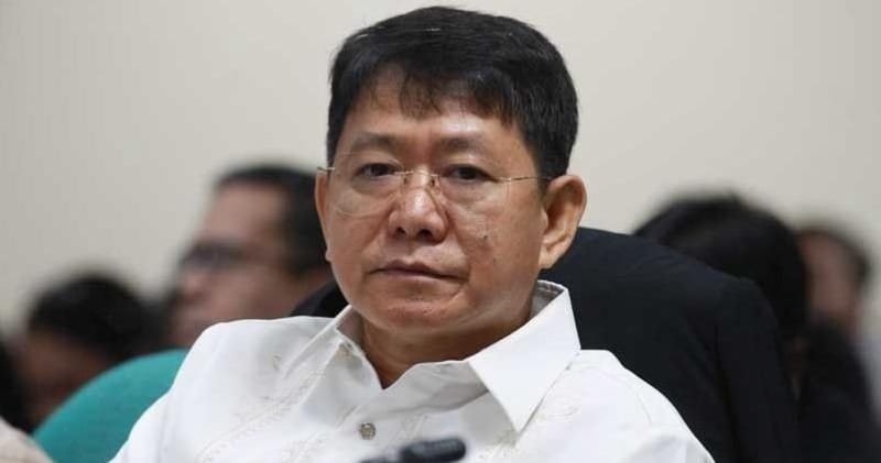 菲律宾国家安全顾问爱德华多-阿诺呼吁驱逐中国外交官！